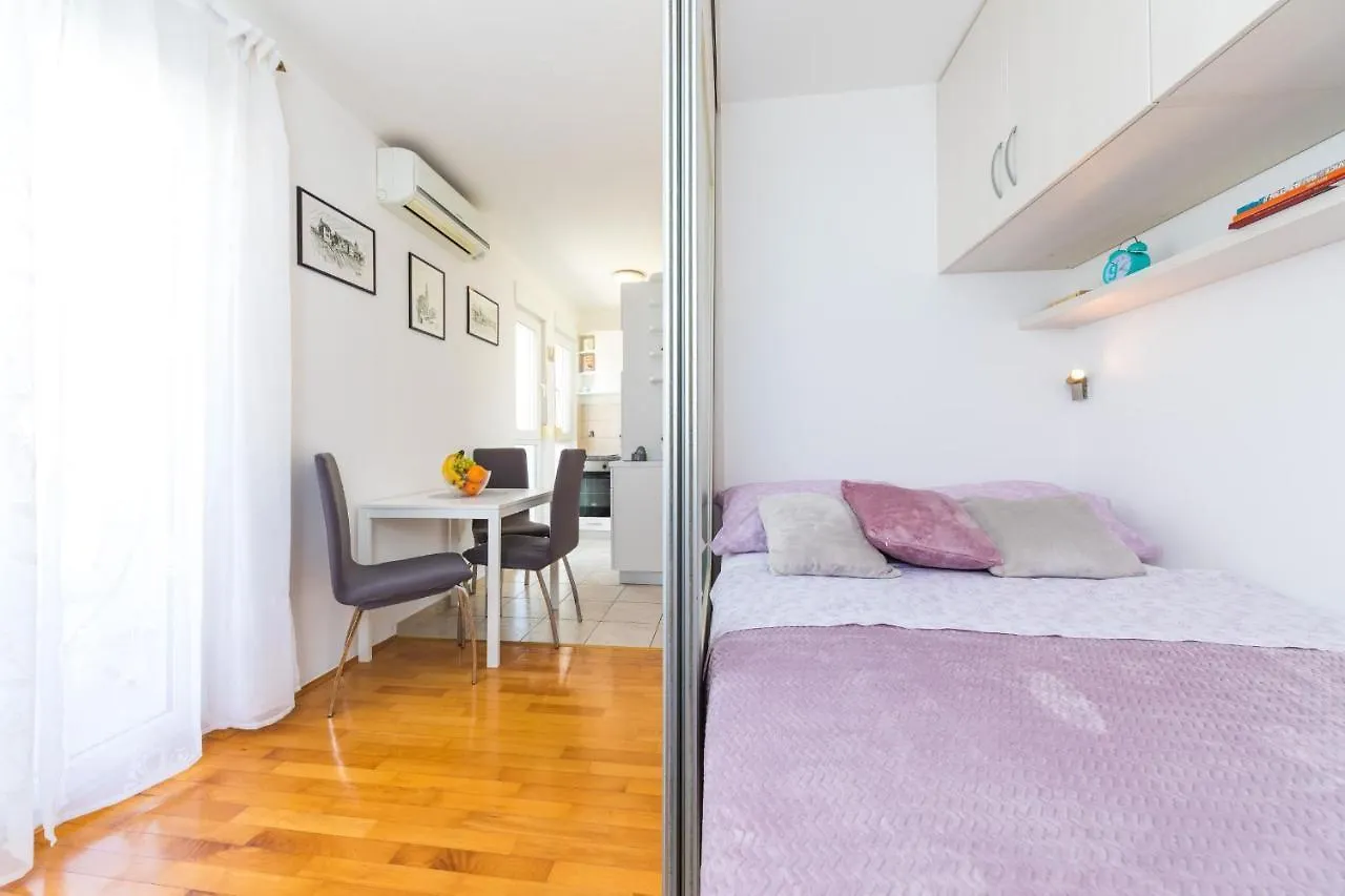 Studio Znjan With Balcony Split Horvátország